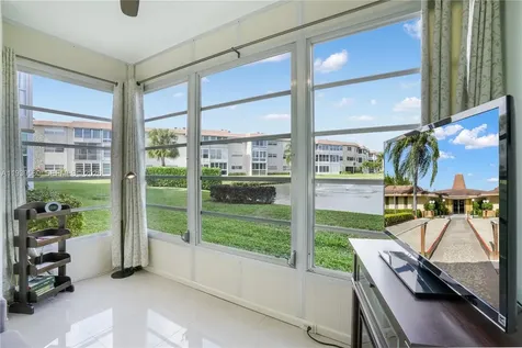 4801 NW 34th Street Lauderdale Lakes FL 33319