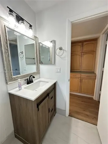 6825 NW 30th Avenue Fort Lauderdale FL 33309