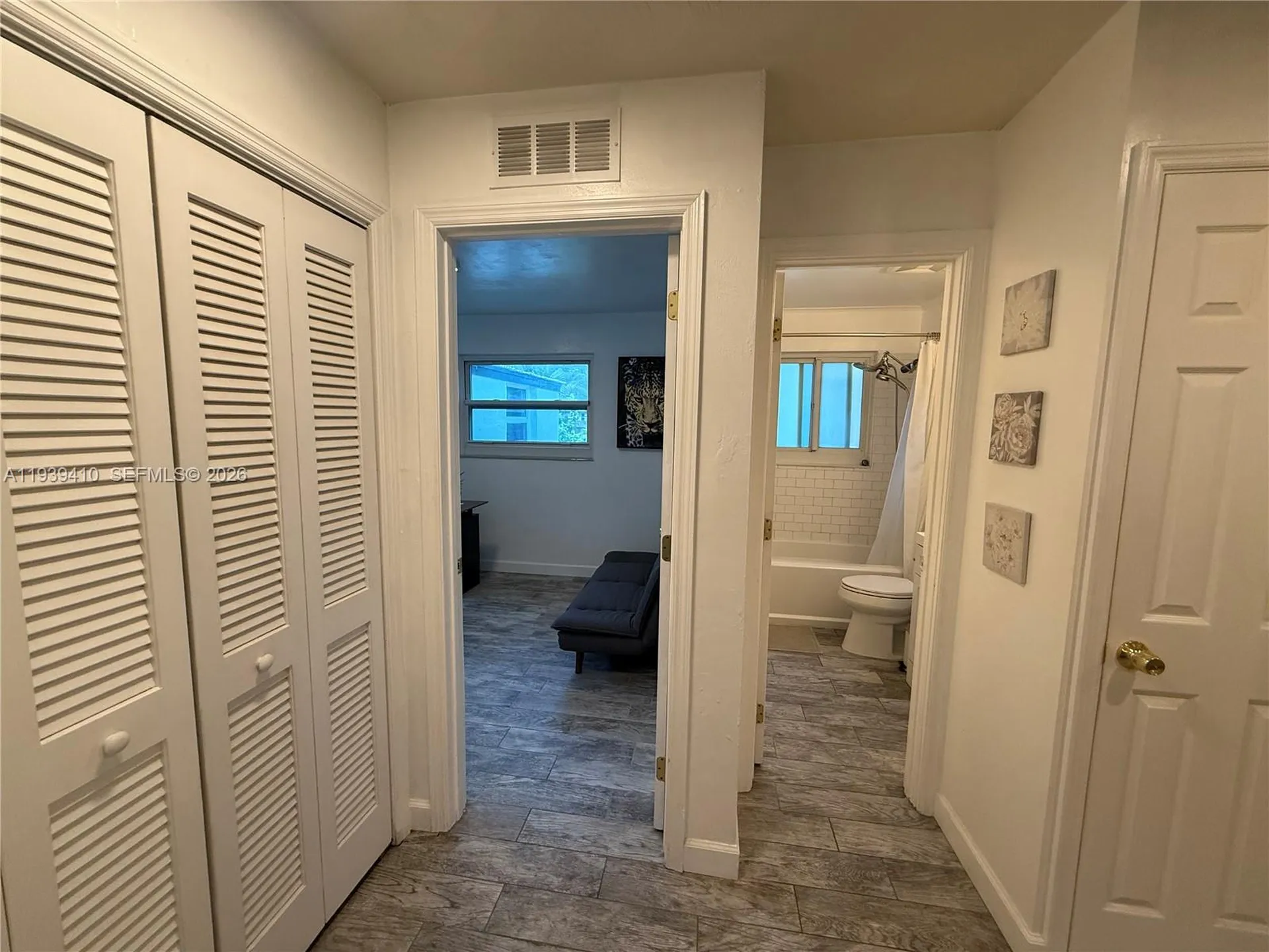 4641 SW 25th Terrace Fort Lauderdale FL 33312