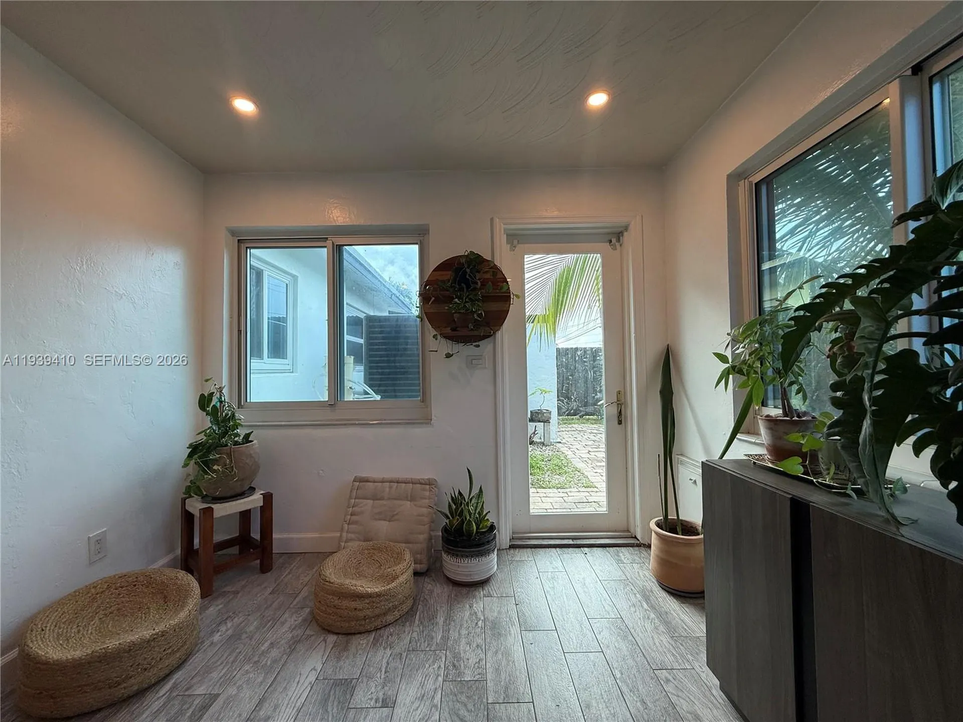 4641 SW 25th Terrace Fort Lauderdale FL 33312