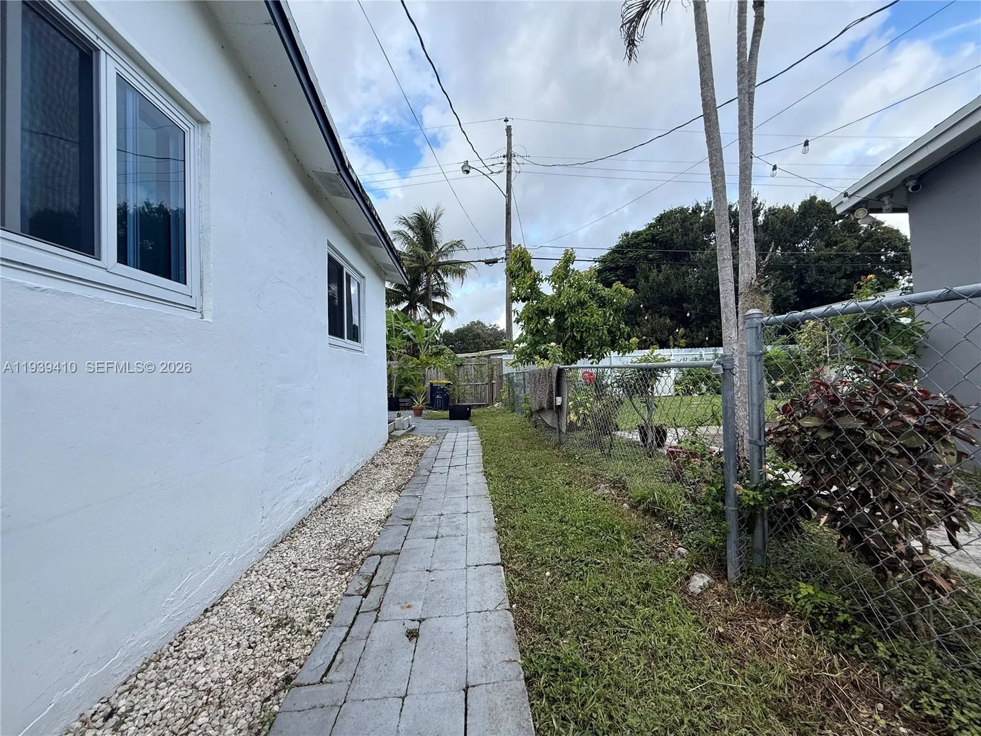 4641 SW 25th Terrace Fort Lauderdale FL 33312