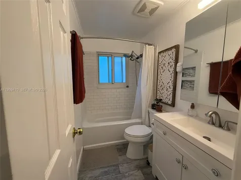 4641 SW 25th Terrace Fort Lauderdale FL 33312