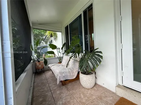 4641 SW 25th Terrace Fort Lauderdale FL 33312