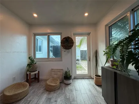 4641 SW 25th Terrace Fort Lauderdale FL 33312
