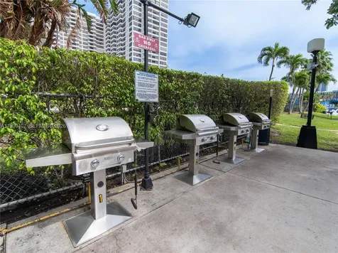 2500 Parkview Drive Hallandale Beach FL 33009