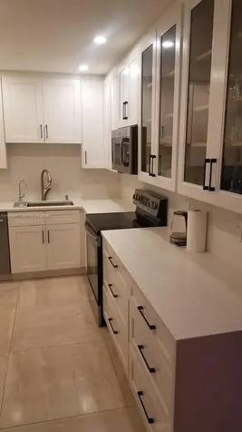 2500 Parkview Drive Hallandale Beach FL 33009