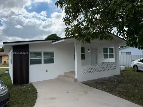 2920 NW 64th Street Miami FL 33147
