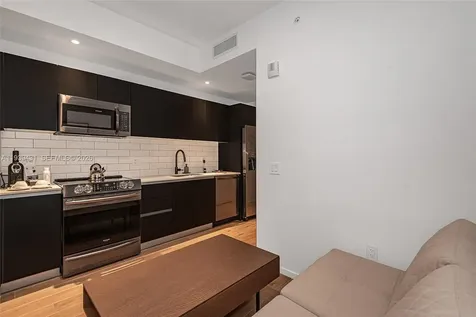398 NE 5th Street Miami FL 33132