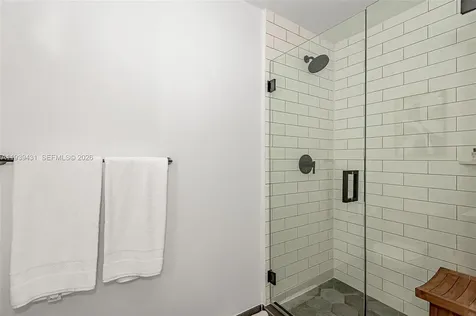 398 NE 5th Street Miami FL 33132