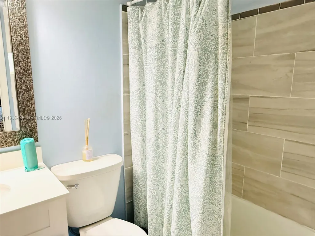 2651 Riverside Drive Coral Springs FL 33065