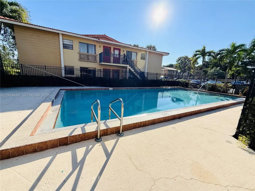 2651 Riverside Drive Coral Springs FL 33065
