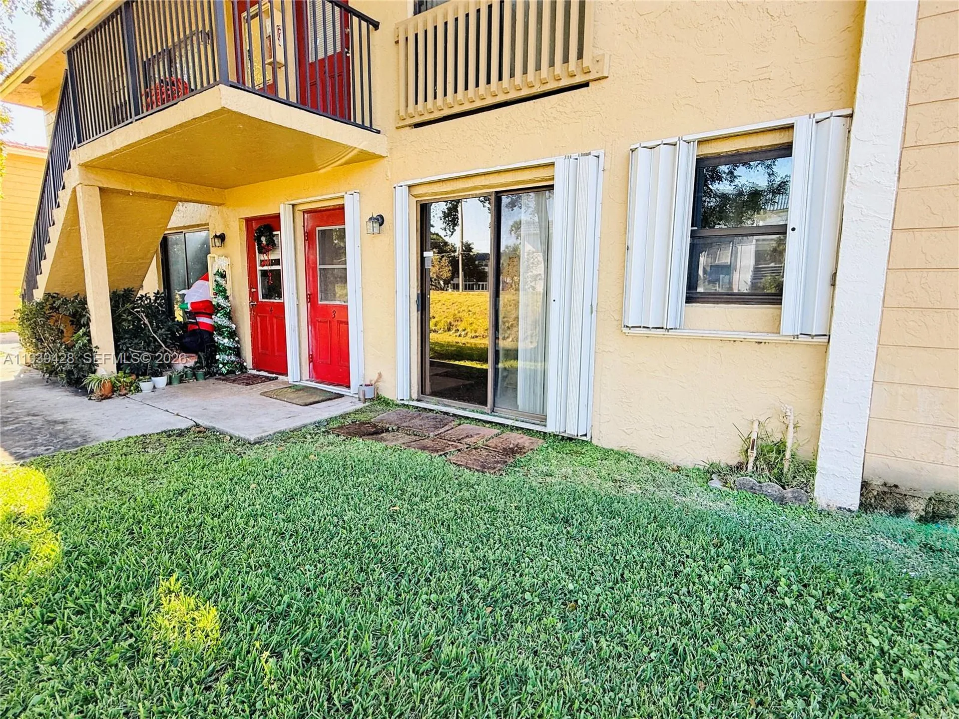 2651 Riverside Drive Coral Springs FL 33065