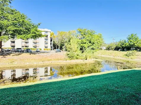 2651 Riverside Drive Coral Springs FL 33065