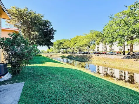 2651 Riverside Drive Coral Springs FL 33065
