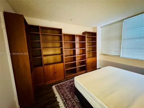 18021 Biscayne Boulevard Aventura FL 33160