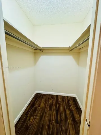 18021 Biscayne Boulevard Aventura FL 33160