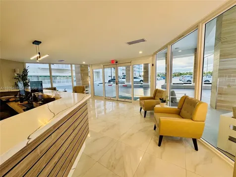 18021 Biscayne Boulevard Aventura FL 33160