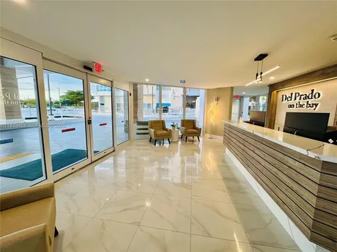 18021 Biscayne Boulevard Aventura FL 33160