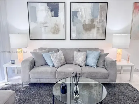 3301 N Country Club Drive Aventura FL 33180