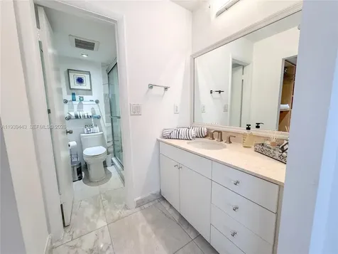 3301 N Country Club Drive Aventura FL 33180