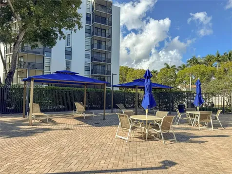 3301 N Country Club Drive Aventura FL 33180