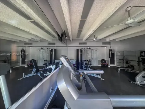 3301 N Country Club Drive Aventura FL 33180
