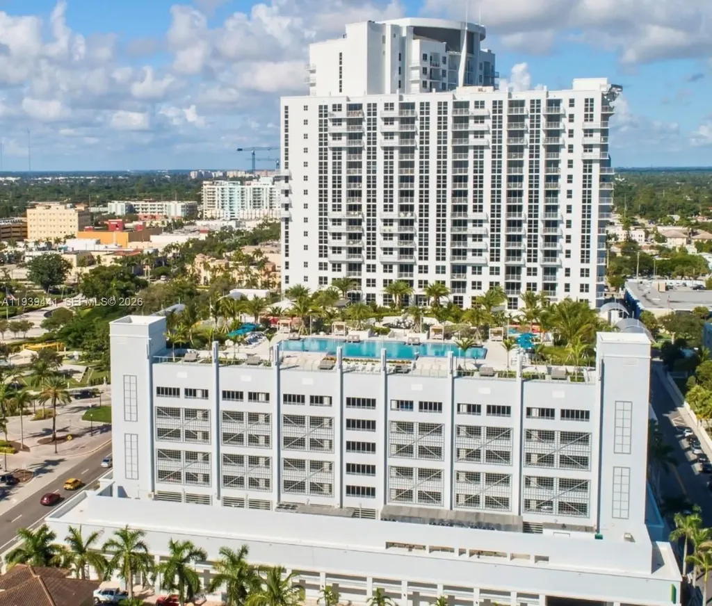1776 Polk Street Hollywood FL 33020