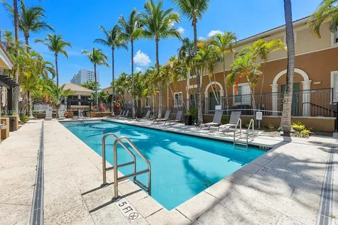 2861 NE 185th Street Aventura FL 33180
