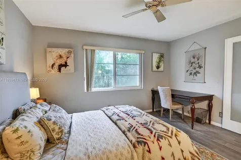124 NE 19th Court Wilton Manors FL 33305