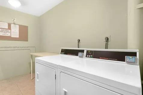 124 NE 19th Court Wilton Manors FL 33305