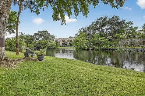 124 NE 19th Court Wilton Manors FL 33305