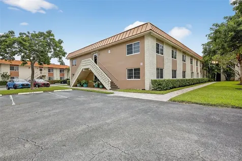 124 NE 19th Court Wilton Manors FL 33305