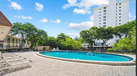 124 NE 19th Court Wilton Manors FL 33305