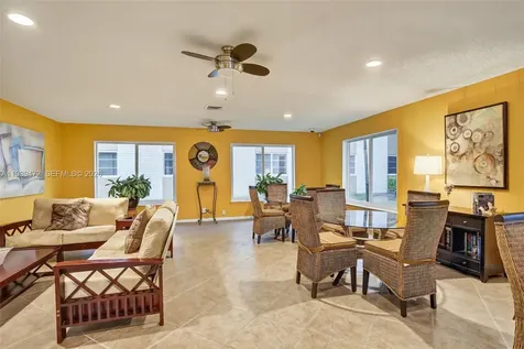 124 NE 19th Court Wilton Manors FL 33305
