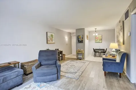 124 NE 19th Court Wilton Manors FL 33305