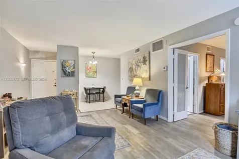 124 NE 19th Court Wilton Manors FL 33305