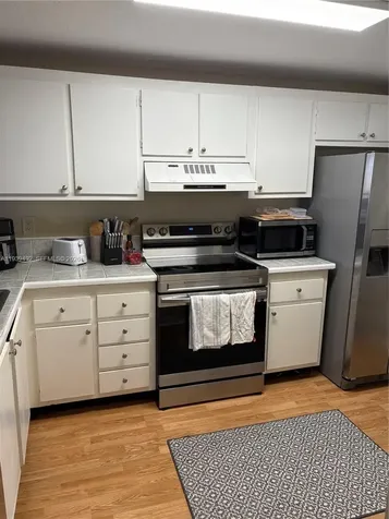17 Royal Palm Way Boca Raton FL 33432