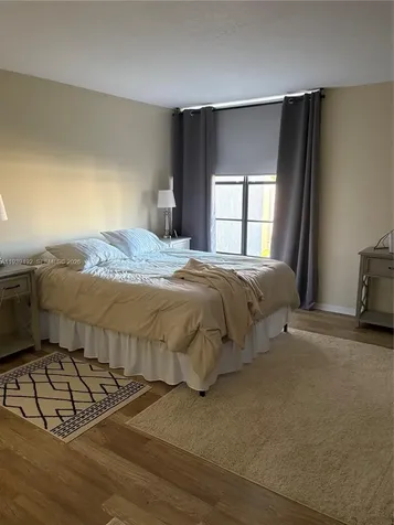 17 Royal Palm Way Boca Raton FL 33432