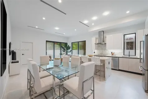 2939 SW 21st Street Miami FL 33145