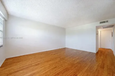 13450 SW 3rd Street Pembroke Pines FL 33027