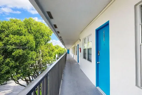 13450 SW 3rd Street Pembroke Pines FL 33027