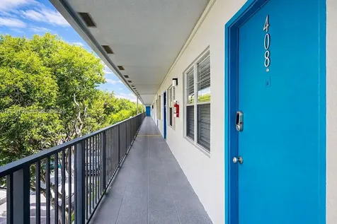 13450 SW 3rd Street Pembroke Pines FL 33027