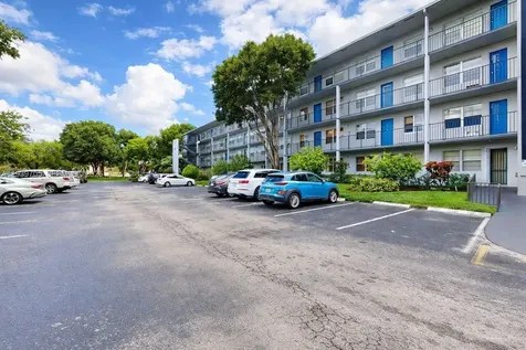 13450 SW 3rd Street Pembroke Pines FL 33027
