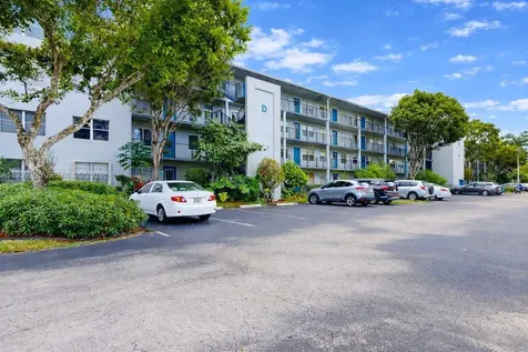13450 SW 3rd Street Pembroke Pines FL 33027