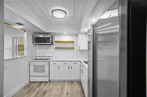 2101 Atlantic Shores Boulevard Hallandale Beach FL 33009