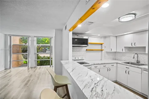 2101 Atlantic Shores Boulevard Hallandale Beach FL 33009