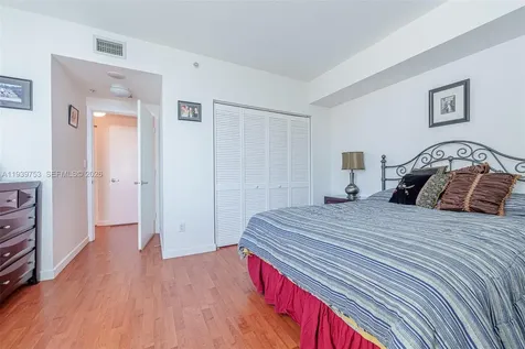 335 S Biscayne Boulevard Miami FL 33131