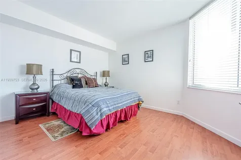 335 S Biscayne Boulevard Miami FL 33131