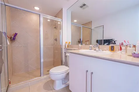 335 S Biscayne Boulevard Miami FL 33131