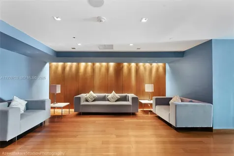 335 S Biscayne Boulevard Miami FL 33131